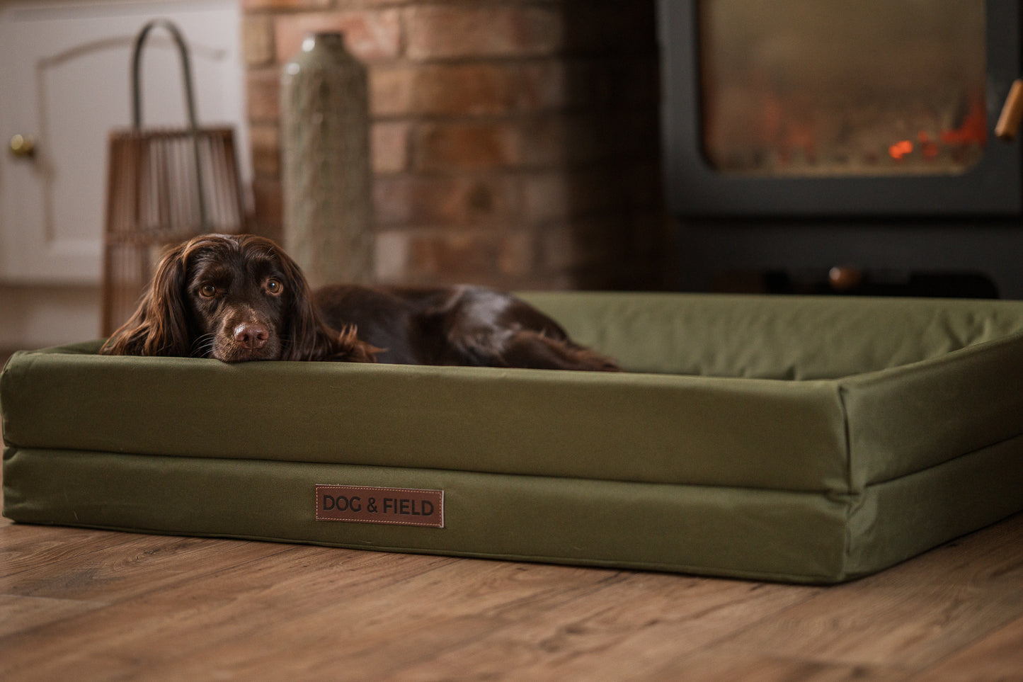 Dog & Field Dog Bed